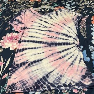 Tie-dye shirt